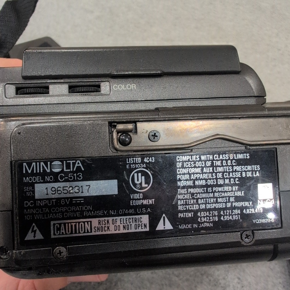 Minolta Master C-513 Compact VHS Camcorder VTU-500 Tuner Charger Manual Bundle - Picture 10 of 12